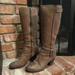 BORN Taro Knee High Brown Leather Zip Boots Women's Size 8 W81315